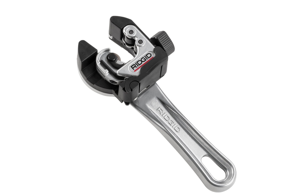 RIDGID 32573 118 2-in-1 Close Quarters Quick-Feed Cutter with Ratchet Handle RIDGID