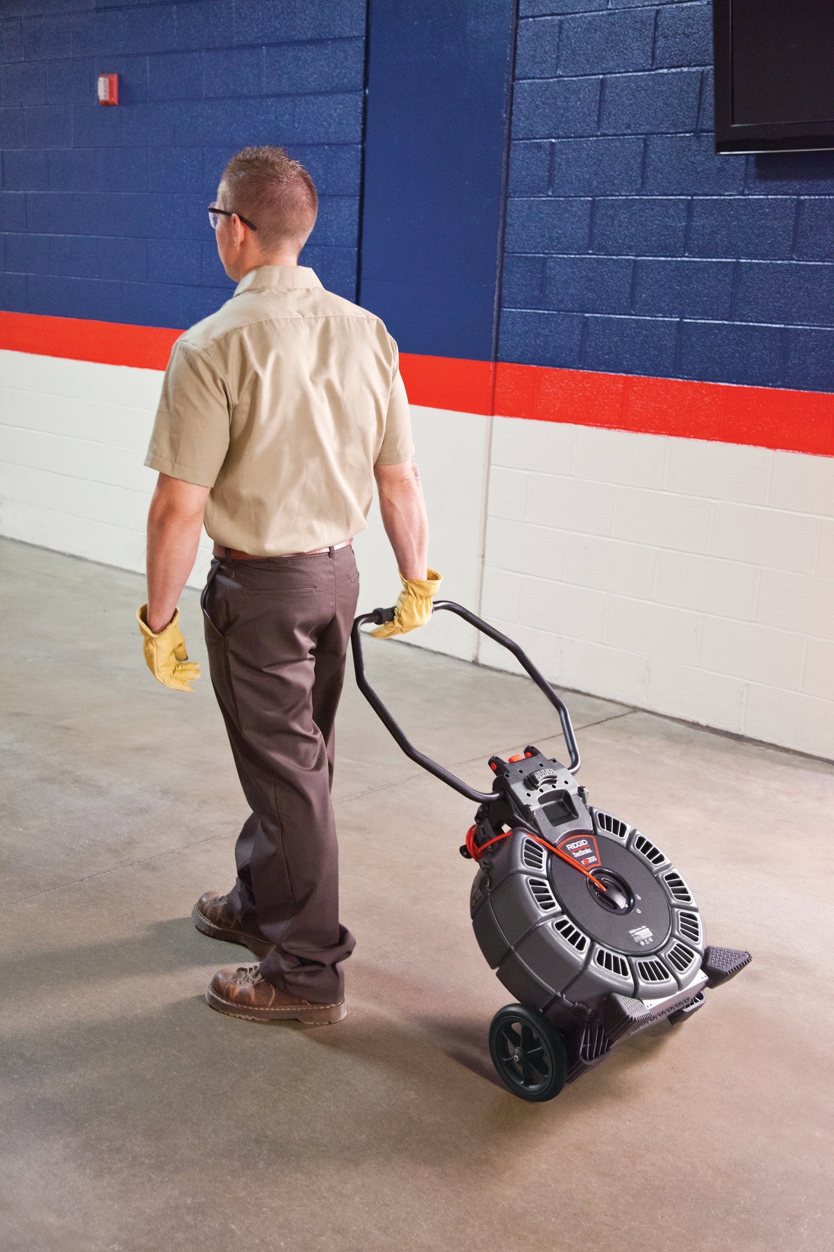 RIDGID 63658 SeeSnake rM200A Reel with Self-Leveling Camera Powered with TruSense RIDGID