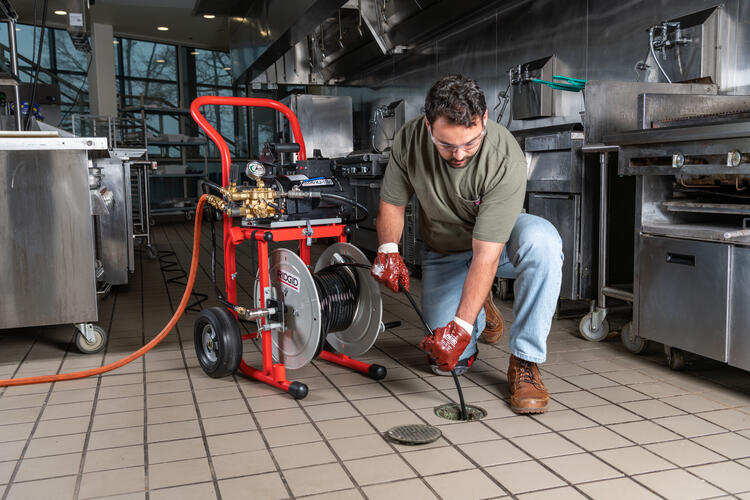 RIDGID 62697 KJ-1750 Water Jetter with Dual Pulse, H-41, H-42, and H-44 1/8" NPT Nozzles, H-51 and H-52 1/4" NPT Nozzles, 50' x 1/8" Sink Trap Hose, Nylon Storage Bag, and Nozzle Cleaning Tool, H-30 Cart, and 110' x 1/2" Jet Hose RIDGID