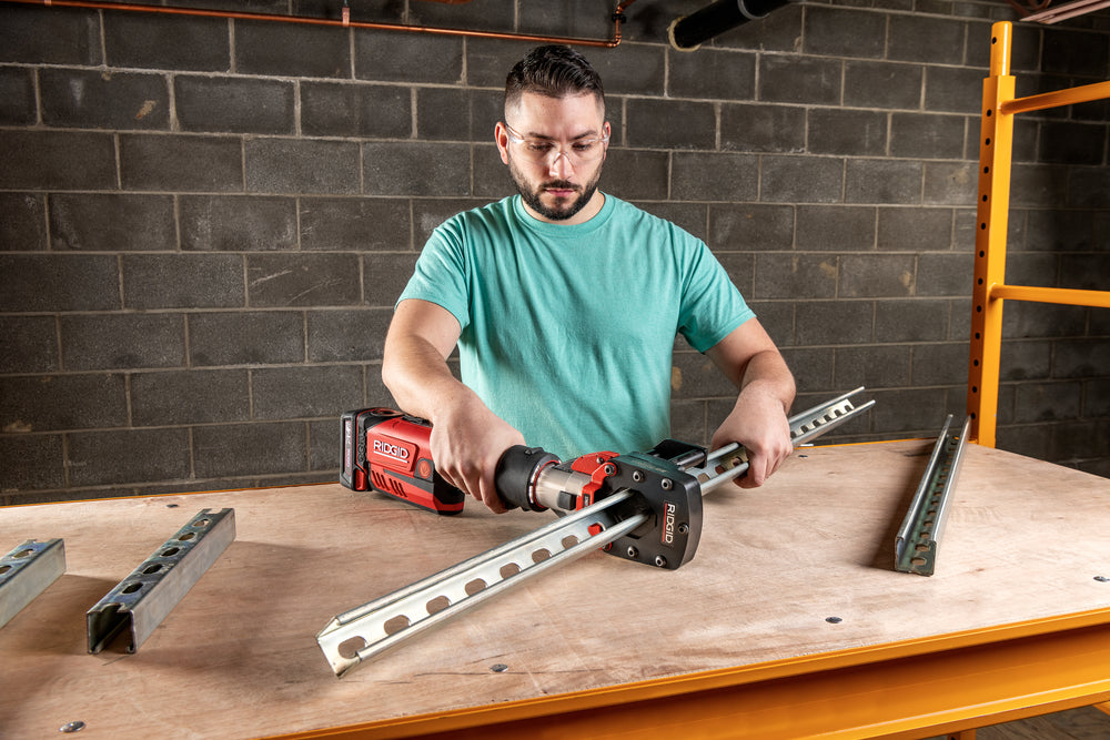 RIDGID 67178 RP 351 Press Tool with Battery Kit & ProPress Jaws (1/2"-2") RIDGID