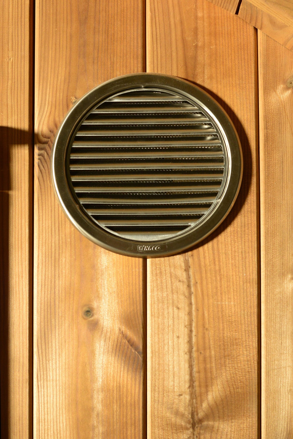 ThermaSol Magnus Outdoor Canopy Barrel Sauna